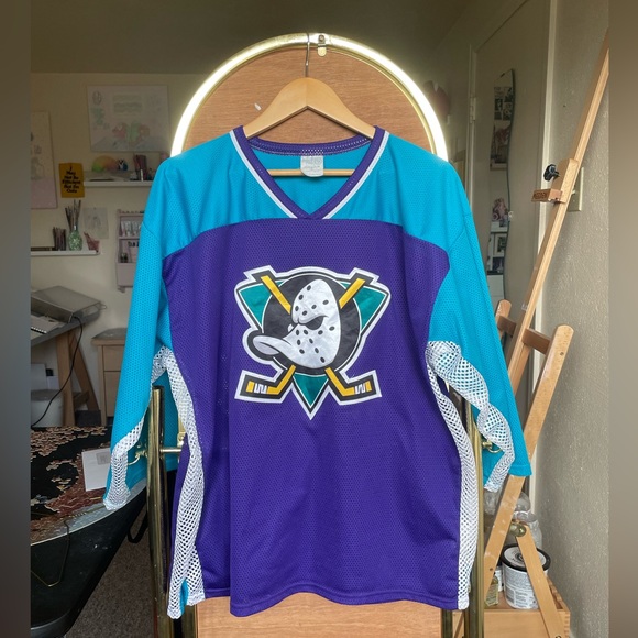**SOLD** Anaheim Mighty Ducks 90s Jersey - Picture 1 of 3